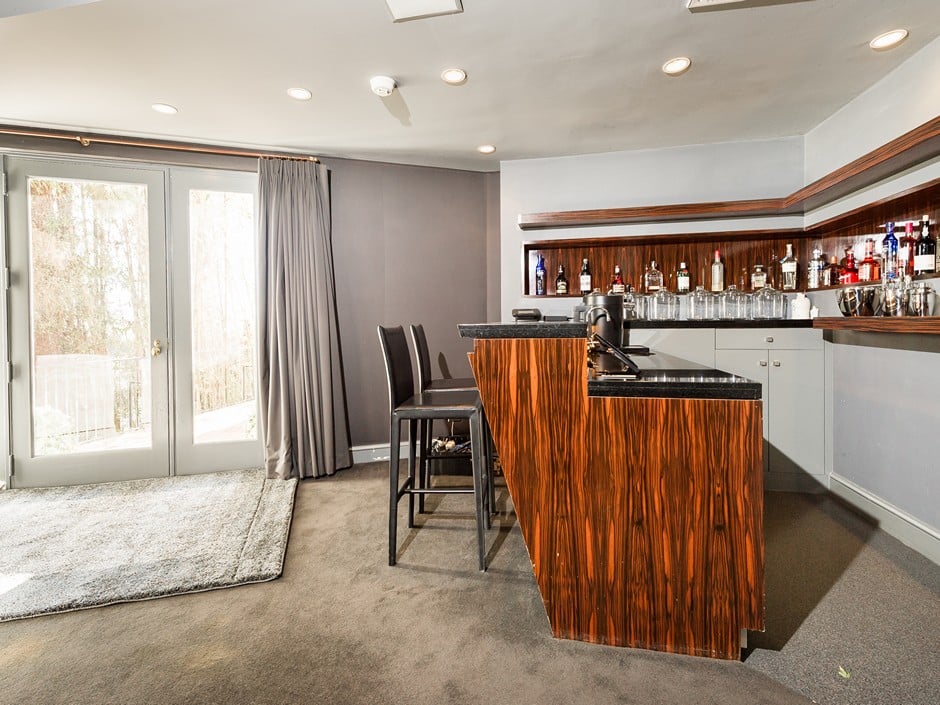 One Direction's Louis Tomlinson Buys a New Home in LA