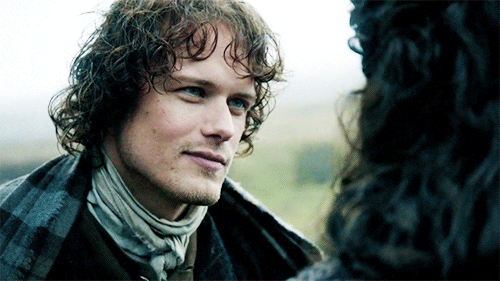 Sam Heughan Pictures on Outlander | POPSUGAR Entertainment