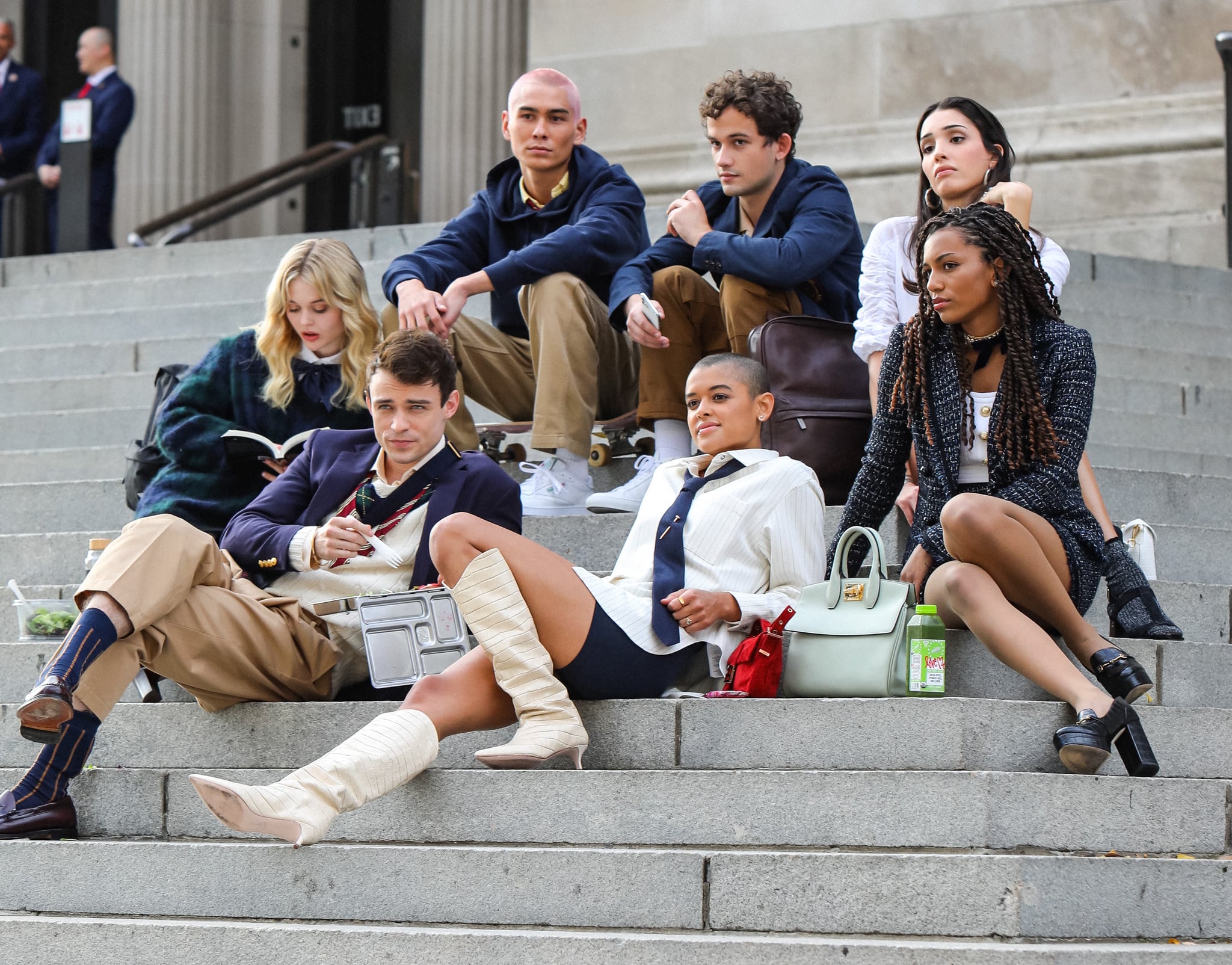 NEW YORK, NY - NOVEMBER 10: Evan Mock, Emily Alyn Lind, Thomas Doherty, Eli Brown, Jordan Alexander, Zion Moreno and Savannah Lee Smith are seen at the film set of the 'Gossip Girl' TV Series on November 10, 2020 in New York City.  (Photo by Jose Perez/Bauer-Griffin/GC Images)