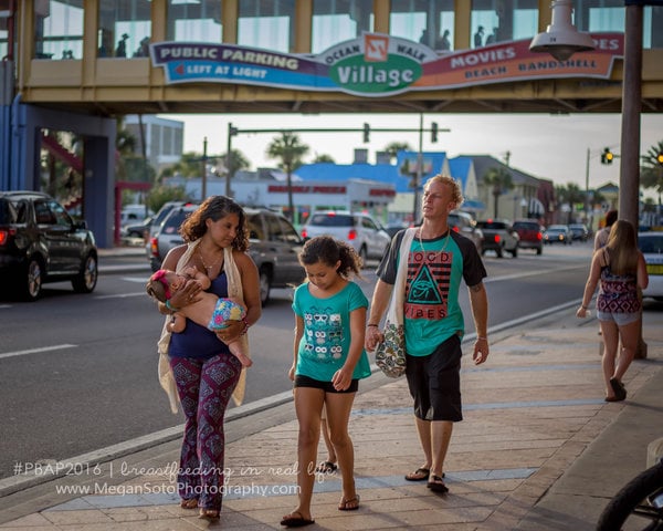 Photos of Dads Supporting Breastfeeding in Public