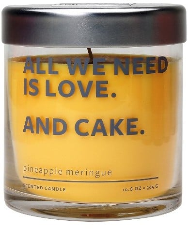 A candle that smells like pineapple meringue is what dreams are made of.
Glass Jar Candle - Pineapple Meringue - Sincerely Me ($10)