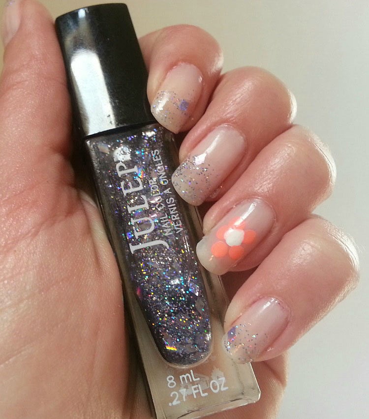This glitter and floral DIY is so easy you won't believe it.