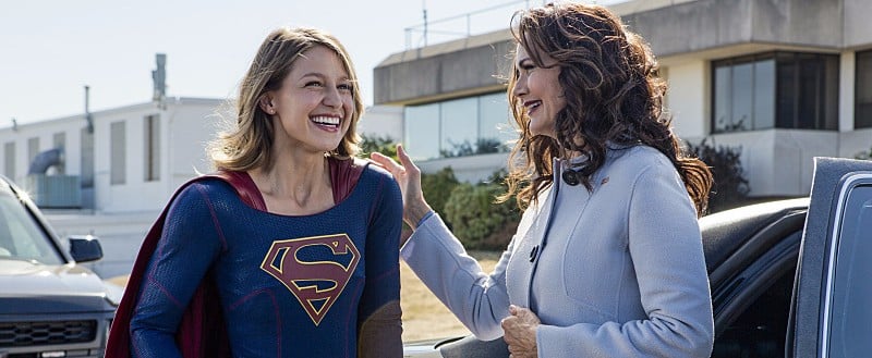 Lynda Carter on Supergirl Photos