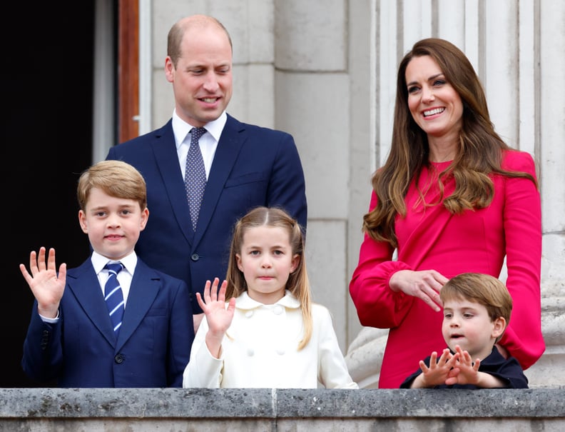 LONDON, UNITED KINGDOM - JUNE 05: (EMBARGOED FOR PUBLICATION IN UK NEWSPAPERS UNTIL 24 HOURS AFTER CREATE DATE AND TIME) Prince George of Cambridge, Prince William, Duke of Cambridge, Princess Charlotte of Cambridge, Prince Louis of Cambridge and Catherin