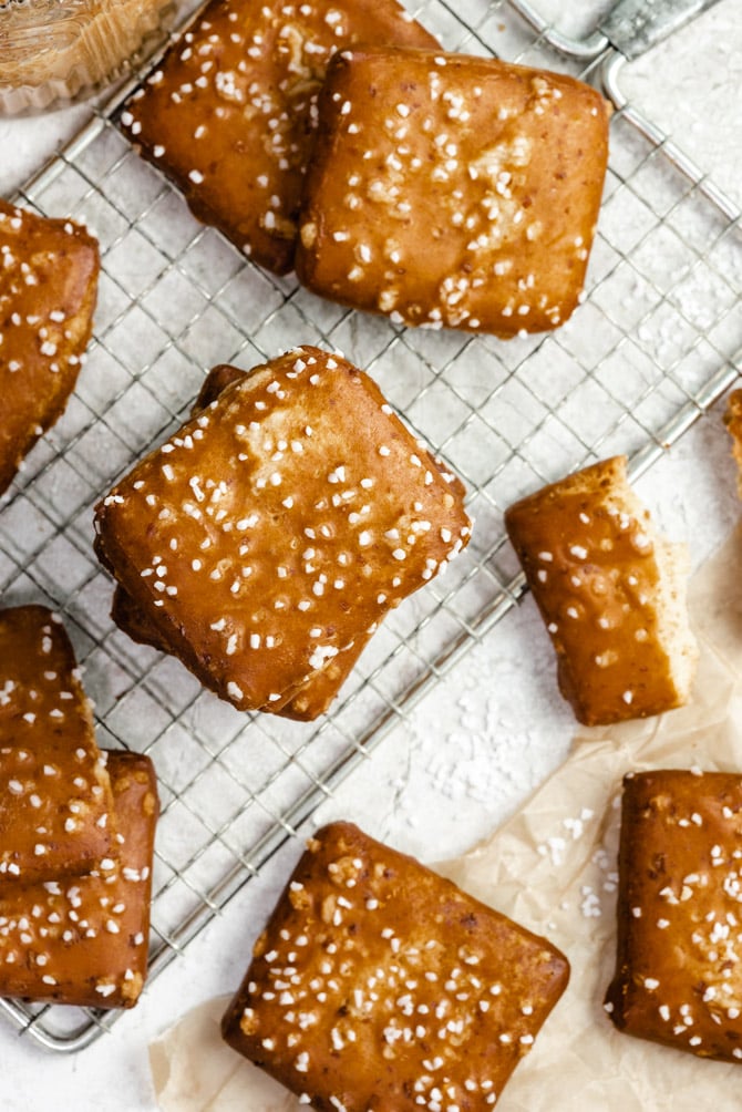 Pretzel Shortbread Cookies