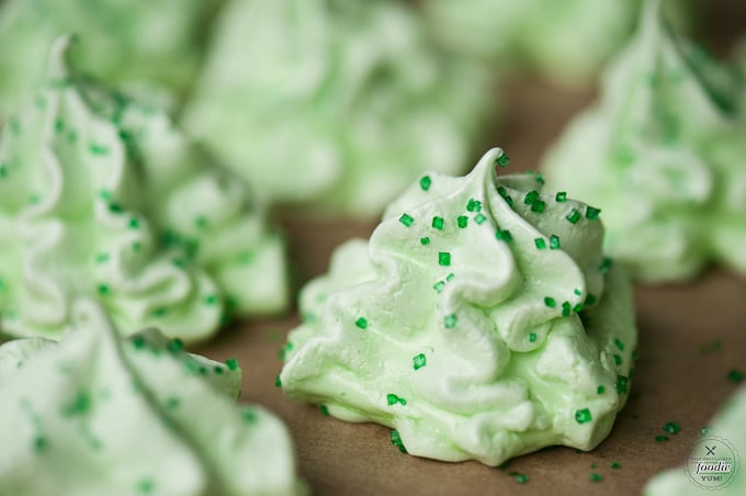 Christmas Tree Meringues