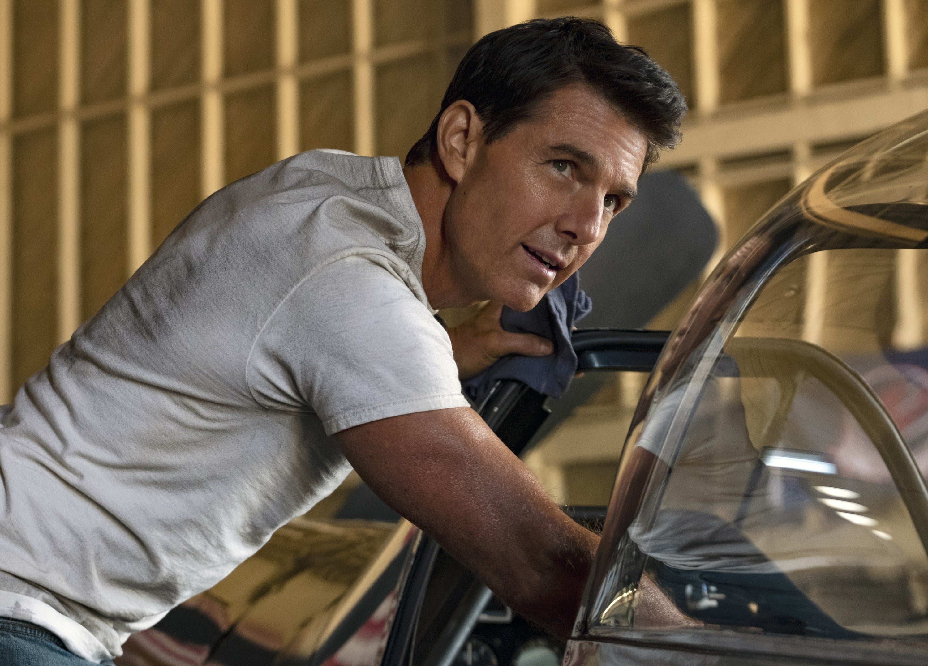 Tom Cruise Talks Making Top Gun: Maverick in a New PEOPLE