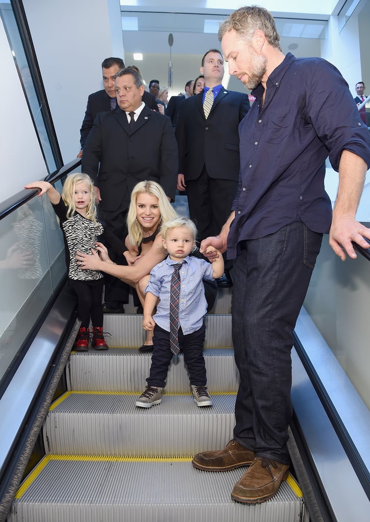 Jessica Simpson's Family at Belk in Dallas | Pictures