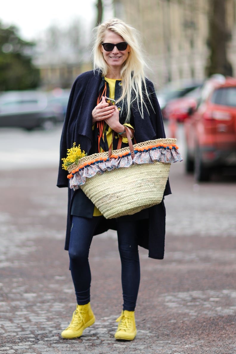 Go For a Casual Look With a Duster Jacket, Skinny Jeans, and High-Top Sneakers