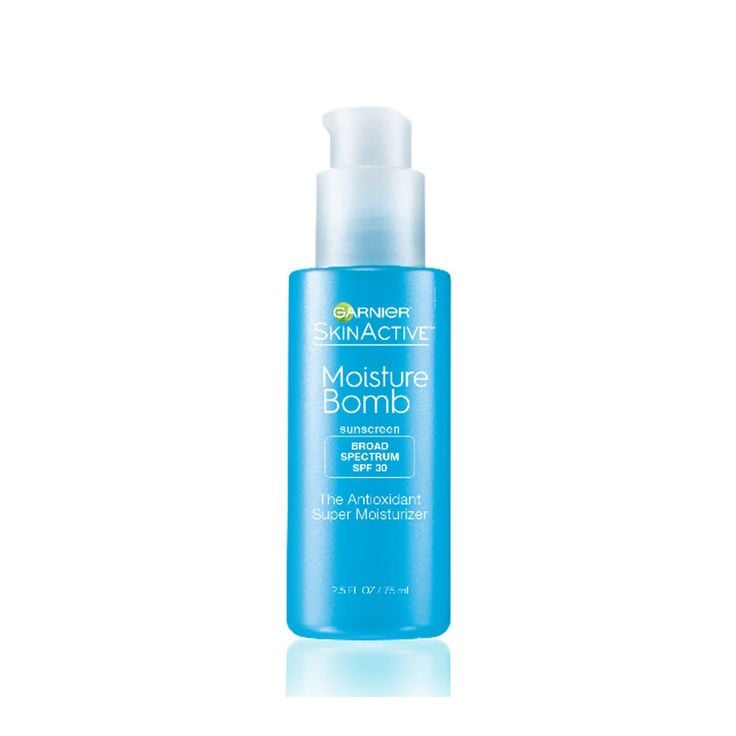 Garnier Skin Active Moisture Bomb Daily Moisturiser SPF 30