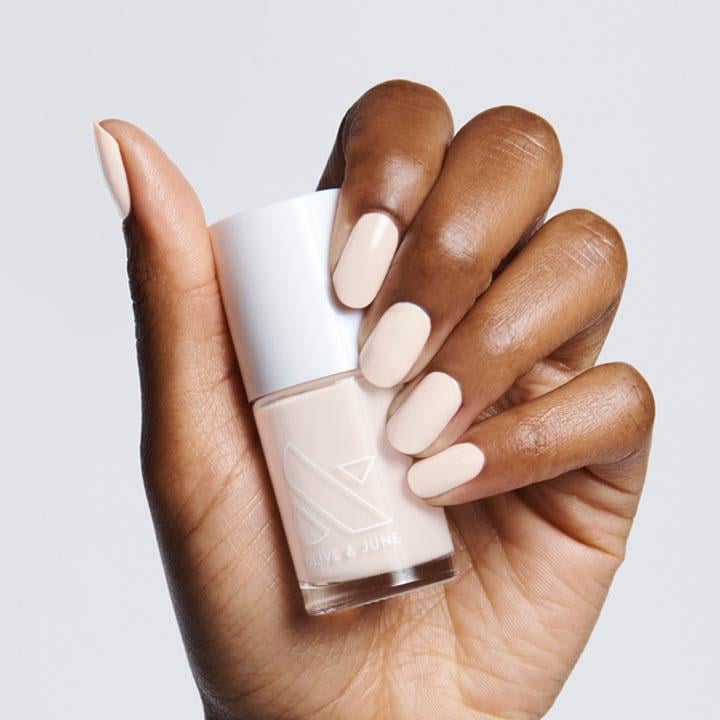 Manicure Monday: Olive & June Fall 2022 Collection: The Usual | Royally Pink