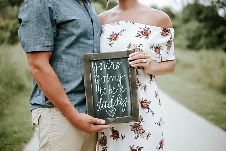Woman Surprises Husband With Pregnancy Announcement Woman Surprises Husband With Pregnancy Announcement