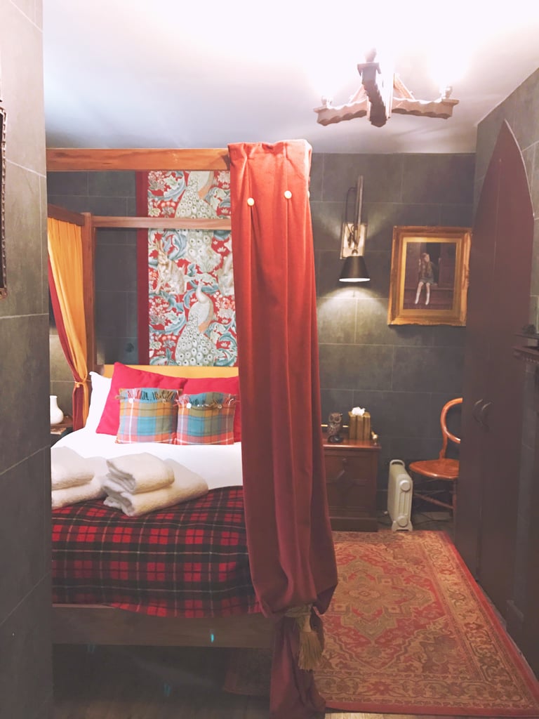 The room is quite small, but it is cozy and cute.