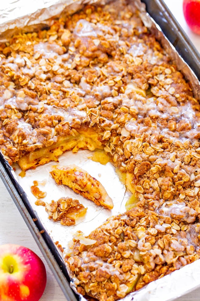 Cinnamon Roll Apple Crisp