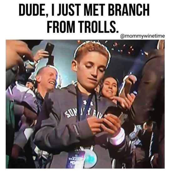 Selfie Kid Superbowl 2018