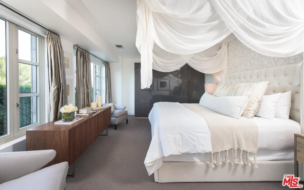 Kendall Jenner Selling Her Condo in Los Angeles POPSUGAR Home Photo 9