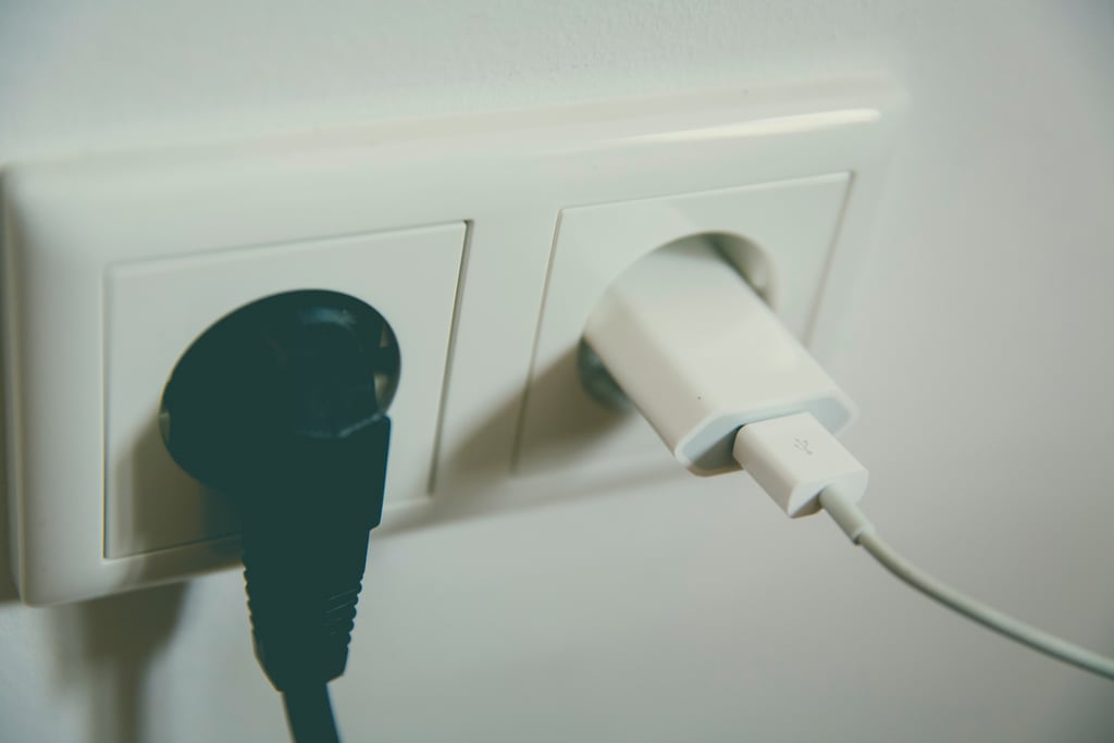 Be Aware of Your Electricity Usage Be Aware of Your Electricity Usage