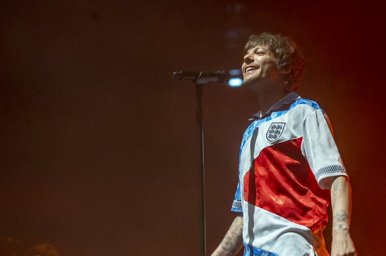 MILAN, ITALY - APRIL 10: Louis Tomlinson performs at Mediolanum Forum on April 10, 2022 in Milan, Italy. (Photo by Francesco Prandoni/Getty Images)