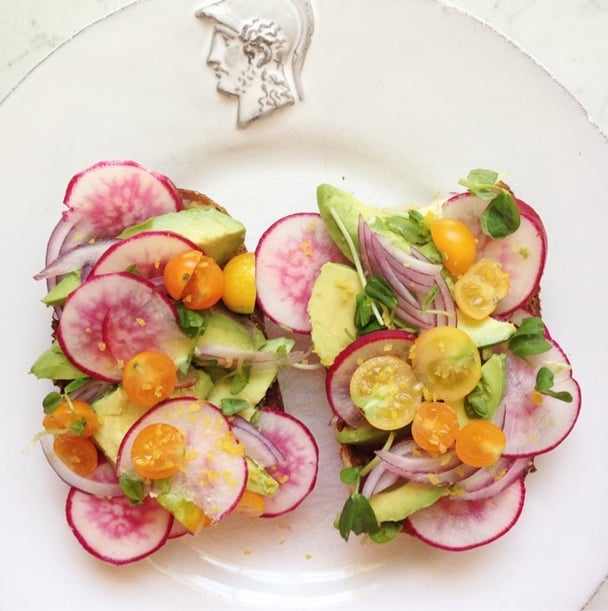 This combination of avocado, greens, tomato, onion, and radish is like having a salad on a piece of bread.
Source: Instagram user tavoladelmondo