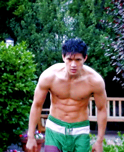 Harry-Shum-Jr-Shirtless-Pictures.gif