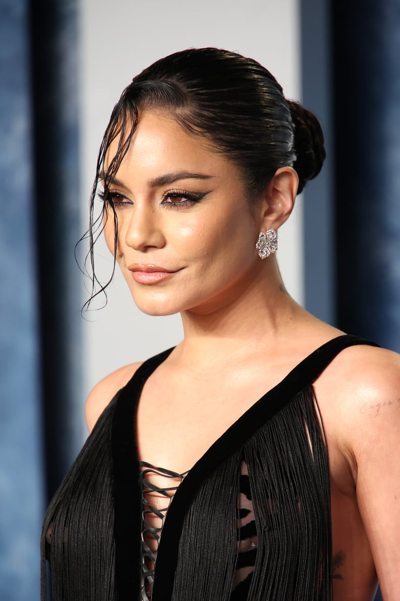 BEVERLY HILLS, CALIFORNIA - MARCH 12: Vanessa Hudgens attends the 2023 Vanity Fair Oscar Party hosted by Radhika Jones at Wallis Annenberg Center for the Performing Arts on March 12, 2023 in Beverly Hills, California. (Photo by Daniele Venturelli/Getty Im