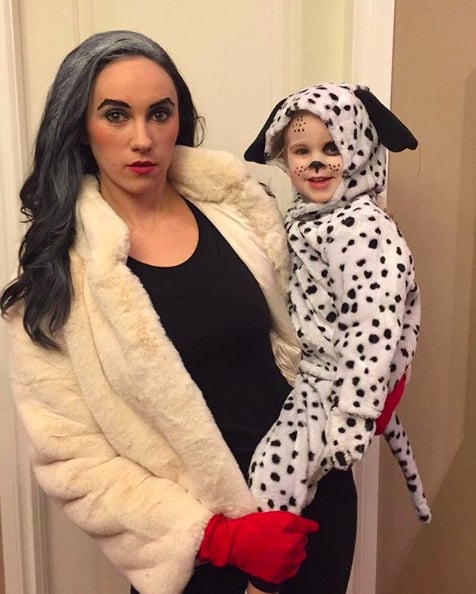 101 Dalmatians | Mom and Daughter Halloween Costumes | POPSUGAR UK ...