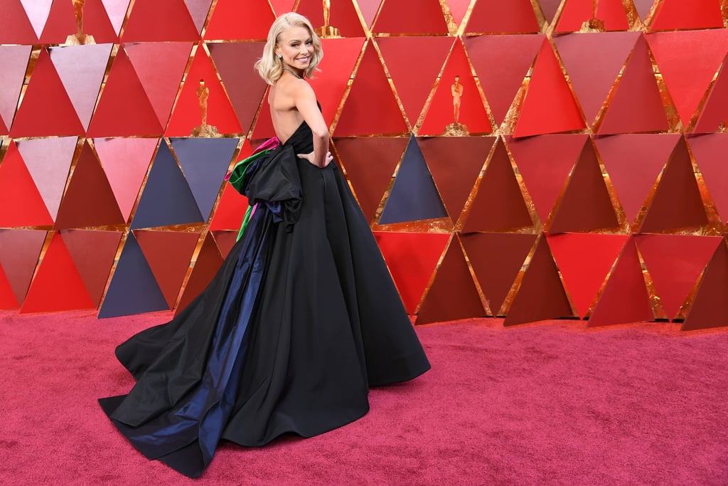 Kelly Ripa's Christian Siriano Dress at the 2018 Oscars