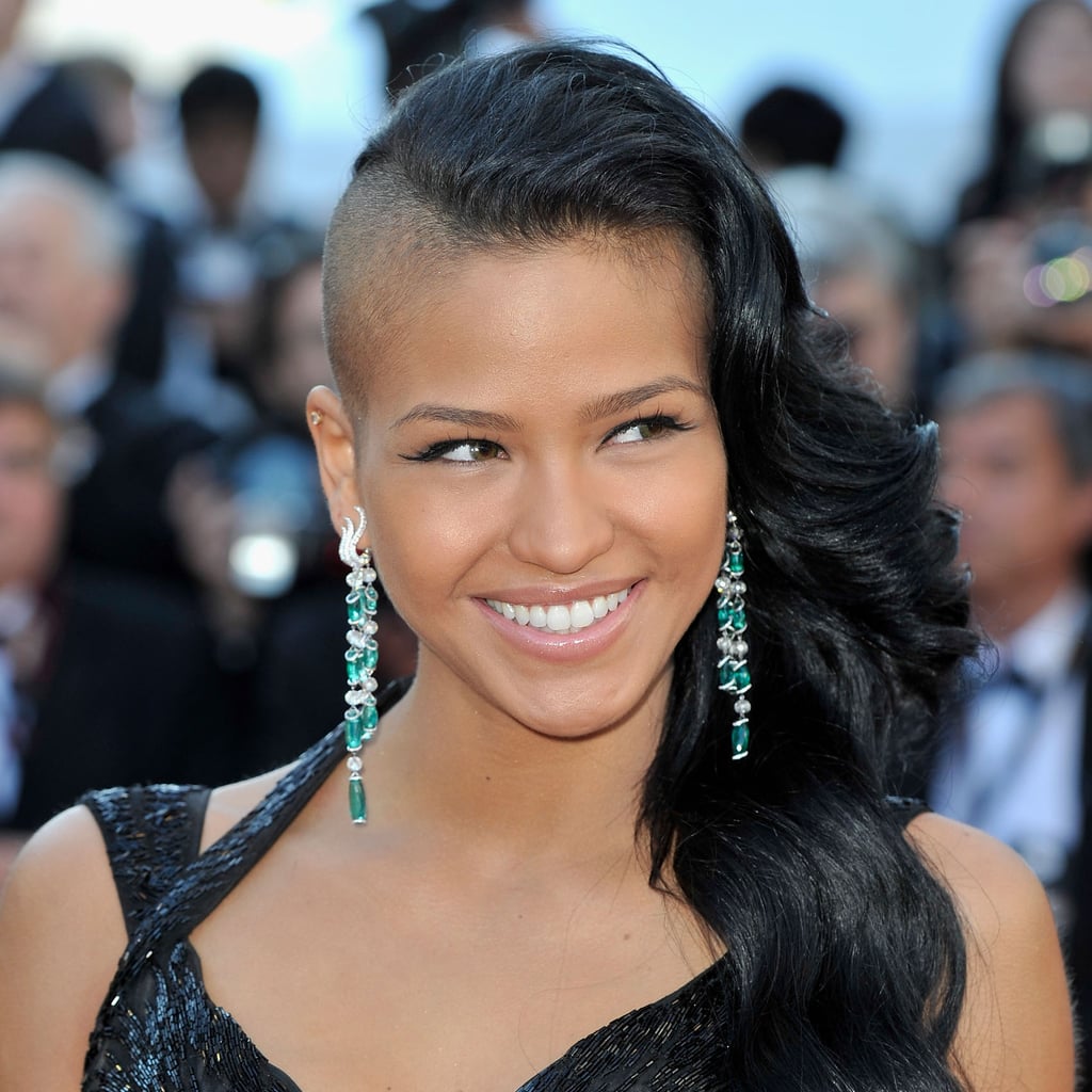 We've seen many retro waves at Cannes, and Cassie added her own flair ...