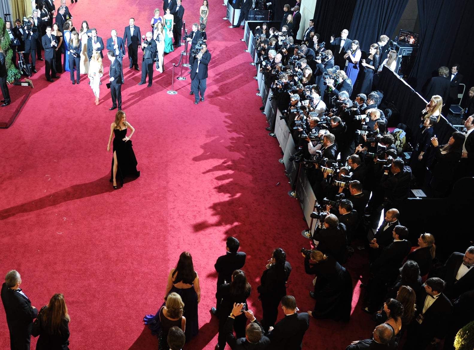 What Does a Celebrity Stylist Do For Awards Shows? POPSUGAR Fashion