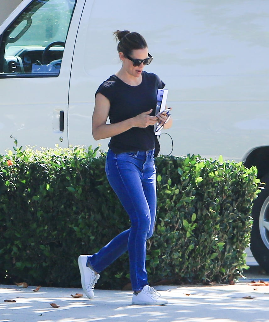 Jennifer Garner Out in LA After Taking Ben Affleck to Rehab