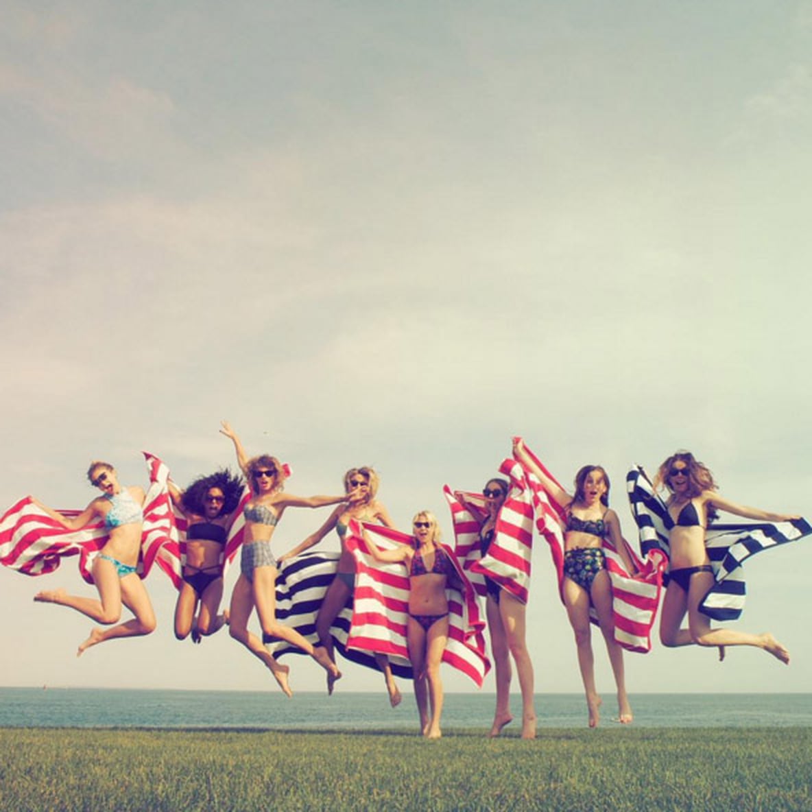 Taylor Swift #39 s Best Friends in 2015 PS Celebrity