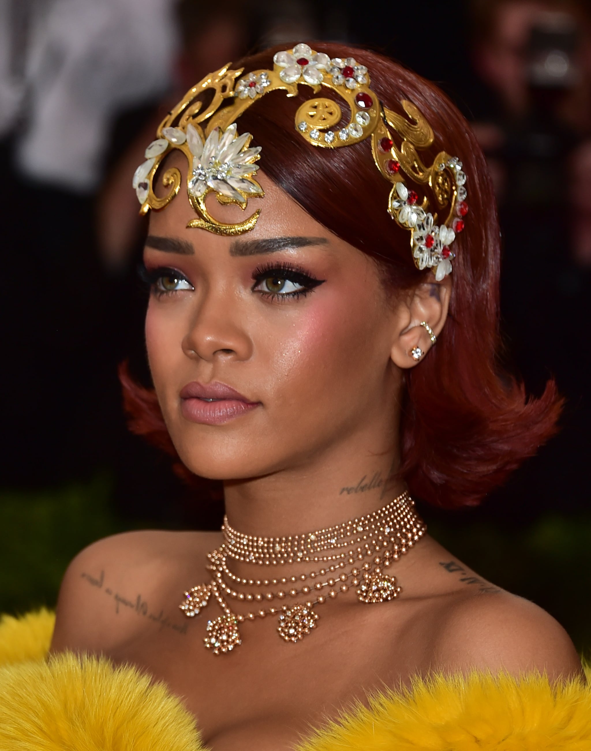 Rihanna Zoom In On Every Gorgeous Hair Accessory From The Met Gala Popsugar Beauty Photo 13