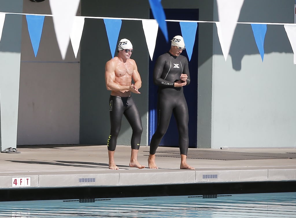 Zac Efron Taking a Swimming Class in LA Pictures