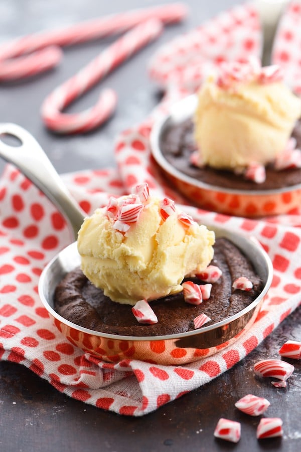 Double Peppermint Brownie Skillets