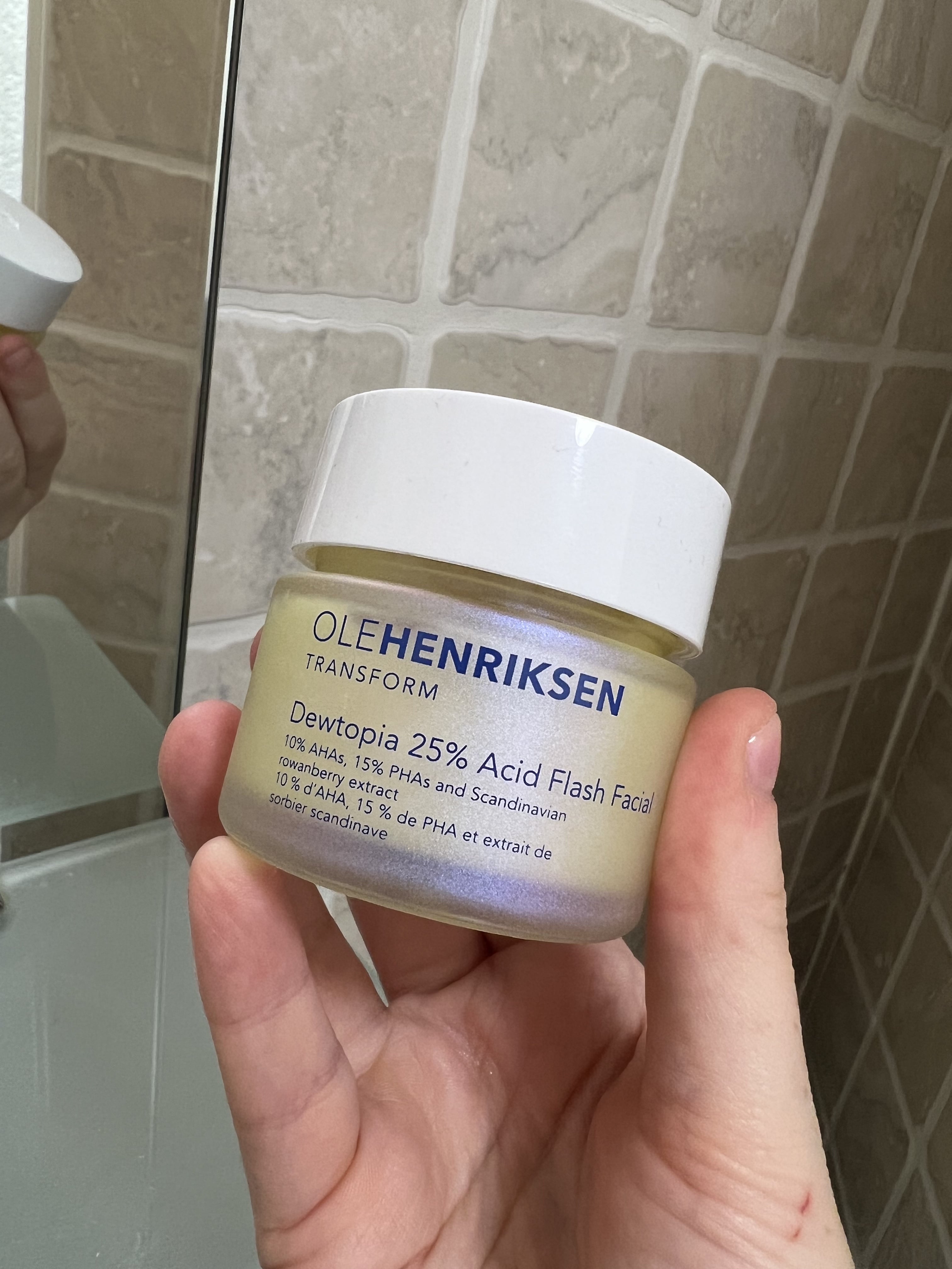 We Got First Dibs on a Ole Henriksen Dewtopia Facial Mask Review