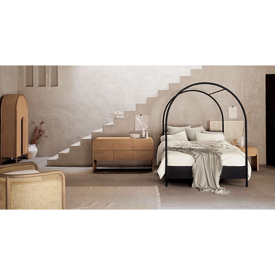 For the Bedroom: A Curved Dresser
