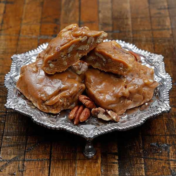 Oklahoma: Woody Candy Chewy Caramel Pralines