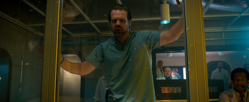 David Harbour Tweets About His Dad Bod