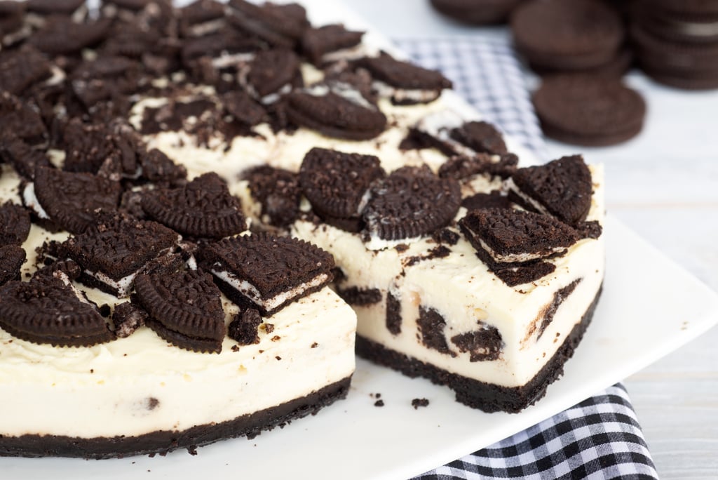 How to Make a 5-Ingredient Oreo Dump Cake