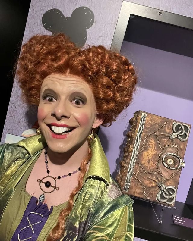 DIY Witch Costume Idea: Winifred Sanderson