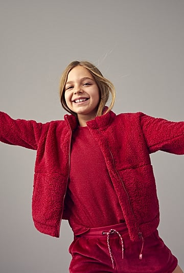 Cozy Holiday Gifts From Athleta Girl