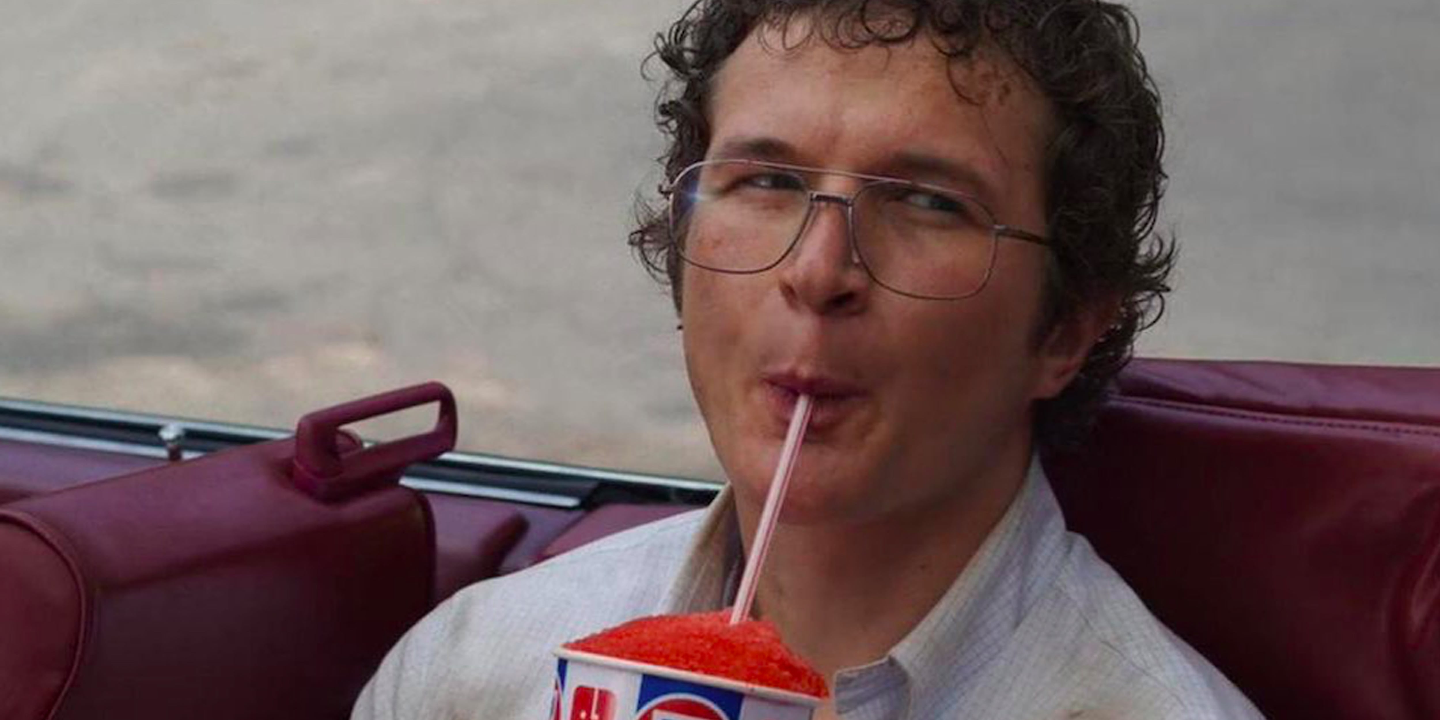 Who Plays Alexei In Stranger Things Season 3 Popsugar Entertainment 