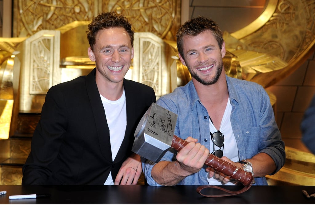 Thor stars Tom Hiddleston and Chris Hemsworth signed autographs during Comic-Con in 2010.