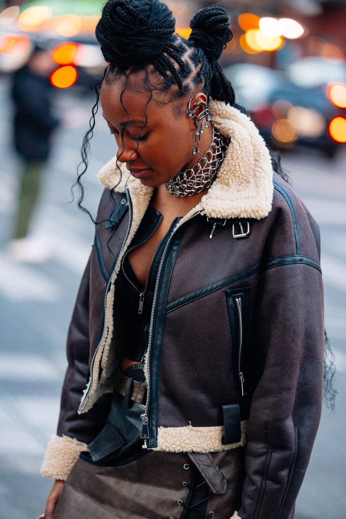 纽约时装周的头发趋势:扭曲的馒头
