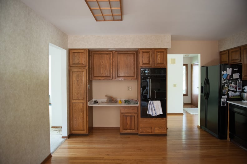 Kitchen: Before