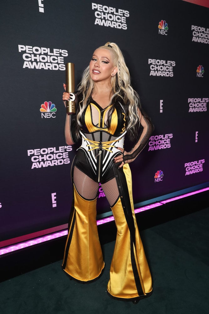 Christina Aguilera's Outfit at the 2021 People's Choice Awards