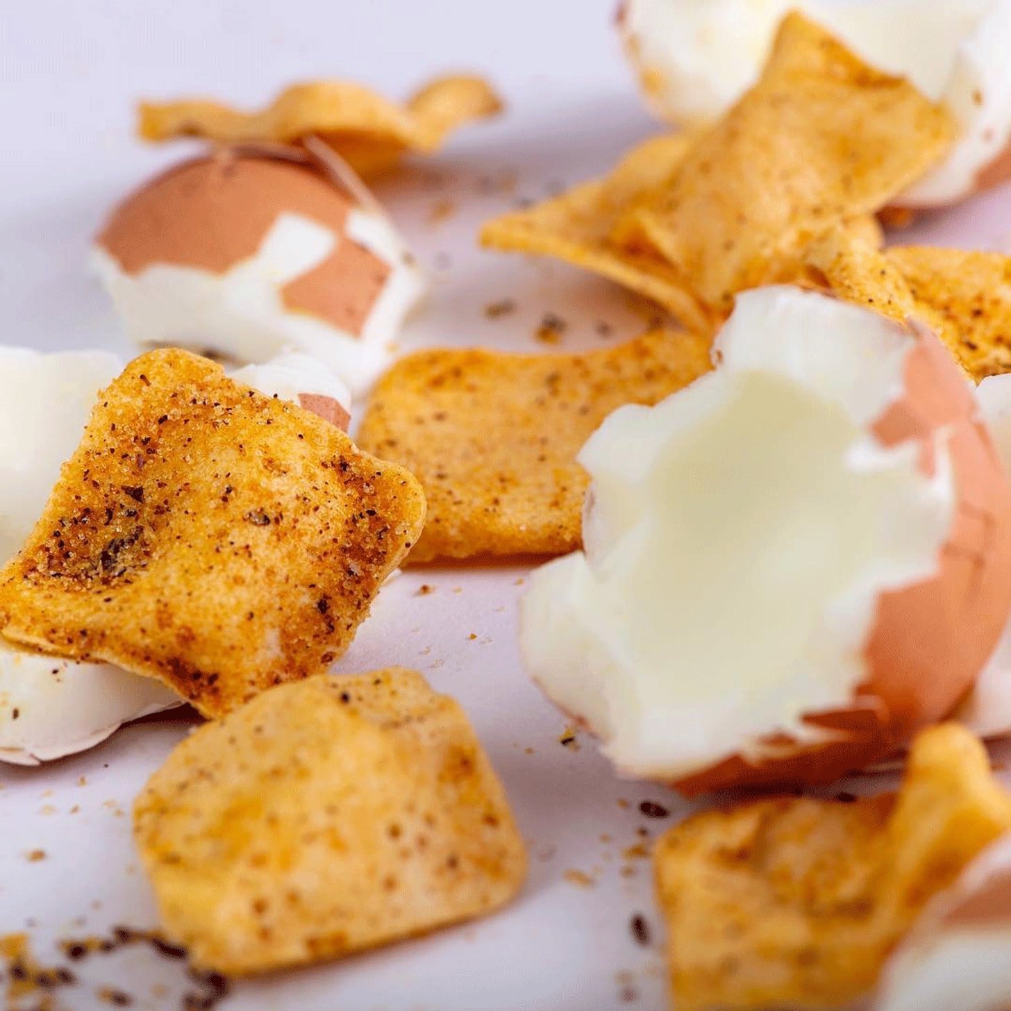 Quevos chips top
