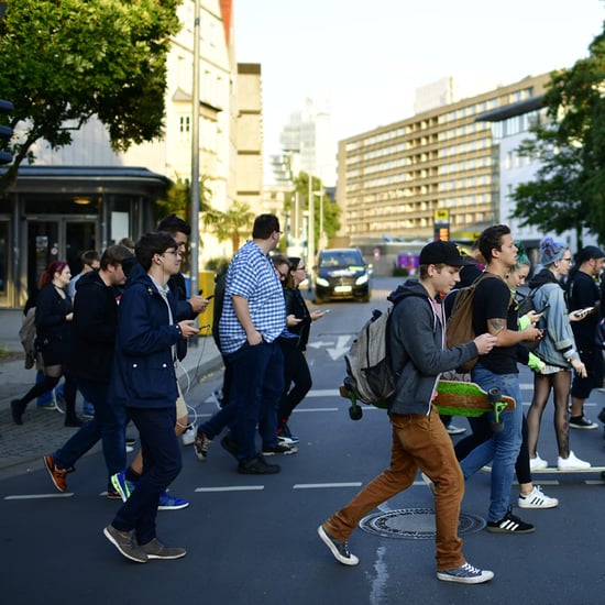 Pokemon Go Trainers Stampede to Catch a Snorlax