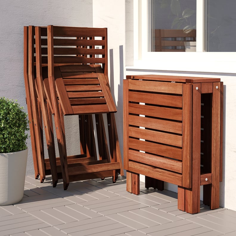 Äpplarö Table and Four Folding Chairs