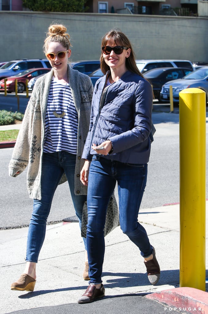 Jennifer Garner reunited with Judy Greer, her 13 Going on 30 costar, when they grabbed lunch with Ben Affleck in LA on Thursday.